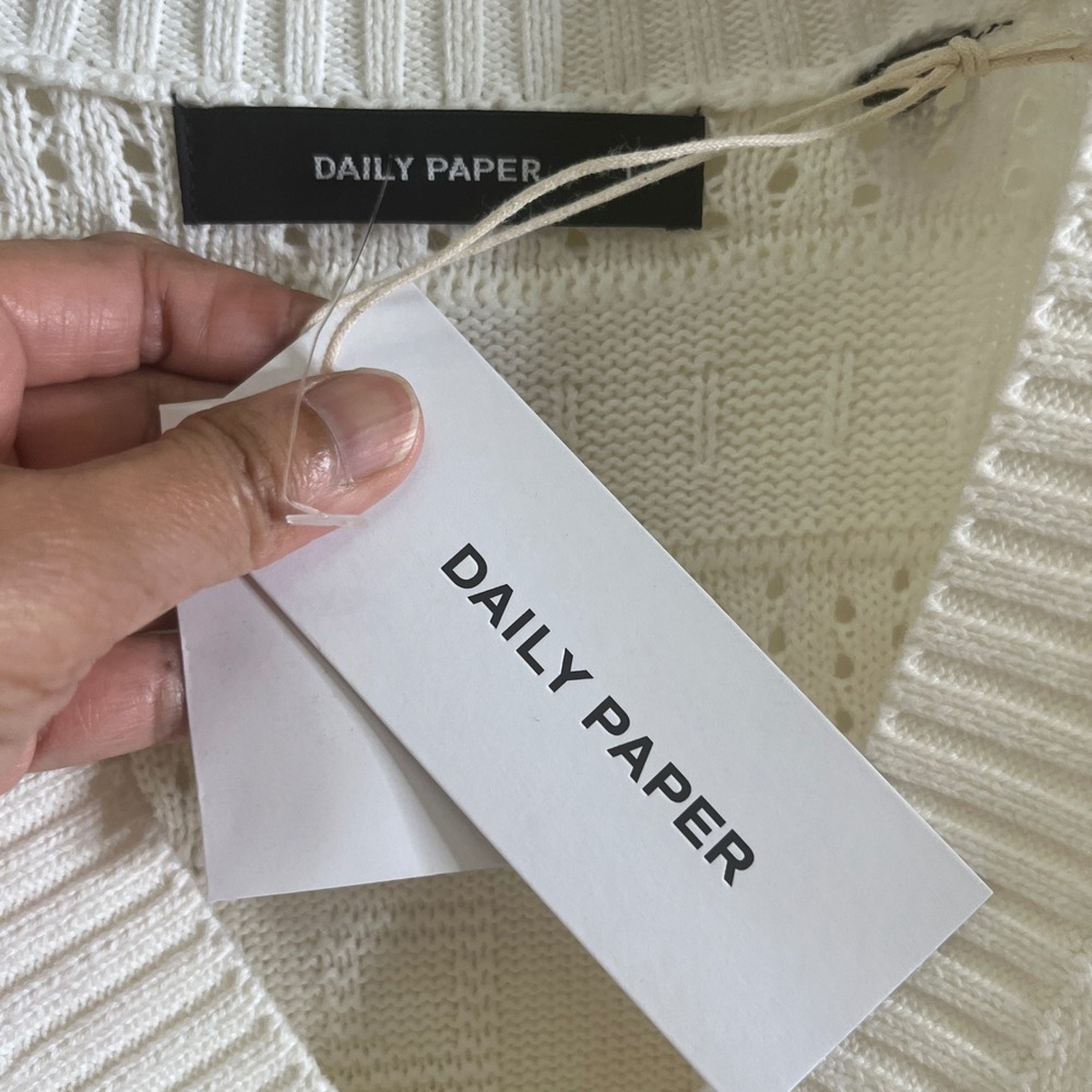 $196 Daily Paper Rajih Cotton All Over Logo Pointelle Knit Cardigan Mens L White - Picture 8 of 13